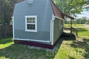 10723 Hiawatha Rd, Paint Township, OH 45133 - Photo 11