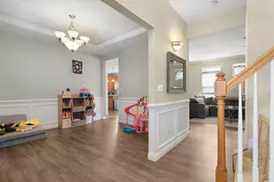 725 Sonya Ct, Monroe, OH 45050 - Photo 7