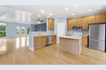 710 W Court Street, Cincinnati, OH 45203 - Photo 7