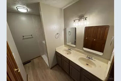 6954 Bridges Road, Anderson Township, OH 45230 - Photo 11