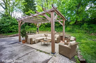 5530 Fairwood Rd, Green Township, OH 45239 - Photo 19