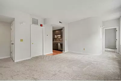 427 Hopkins Street #5, Cincinnati, OH 45203 - Photo 11