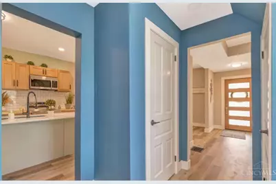 4270 Colerain Avenue, Cincinnati, OH 45223 - Photo 13