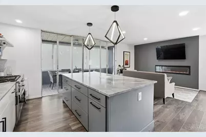 2324 Madison Road #303, Cincinnati, OH 45208 - Photo 15