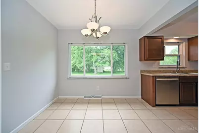 7960 Ruth Court, West Chester, OH 45069 - Photo 9