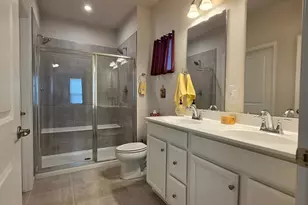 2360 Streamside Dr, Batavia, OH 45103 - Photo 7