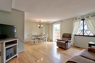 464 Vancover Ct, Union Township, OH 45244 - Photo 3