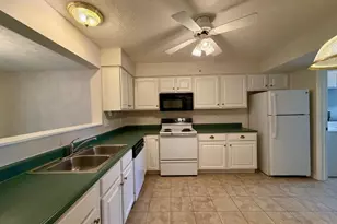 9941 Edgewood Ln, Sharonville, OH 45241 - Photo 17