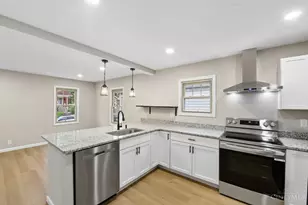 1718 Waltham Ave, Cincinnati, OH 45239 - Photo 15