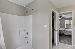 6343 Carriageview Ln, Green Township, OH 45248 - Photo 33
