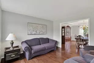 6343 Carriageview Ln, Green Township, OH 45248 - Photo 11