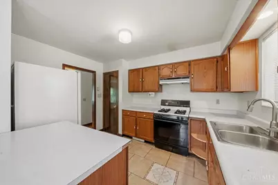 4770 Dent Road, Green Township, OH 45248 - Photo 11
