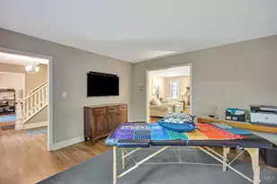 6423 Visitation Dr, Green Township, OH 45248 - Photo 9