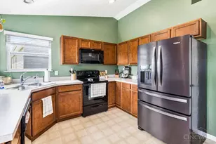 2002 Prairie Clover Dr, Turtle Creek Township, OH 45036 - Photo 13