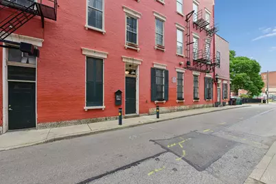 1427 Main Street #1, Cincinnati, OH 45202 - Photo 5