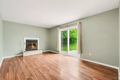 7594 Cinnamon Woods Drive, West Chester, OH 45069 - Photo 9