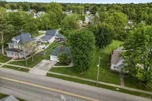 305 Bourbon St, Blanchester, OH 45107 - Photo 37