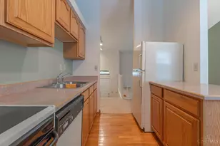 8294 Creek Woods Pl, Deerfield Township, OH 45039 - Photo 9