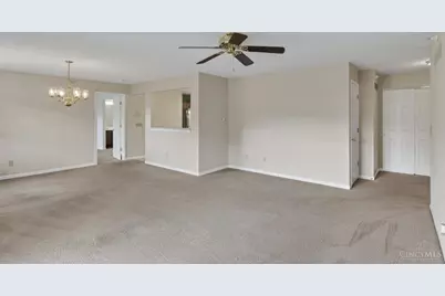 5694 Bridgetown Road #15, Green Township, OH 45248 - Photo 9