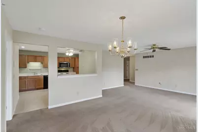 5694 Bridgetown Road #15, Green Township, OH 45248 - Photo 13