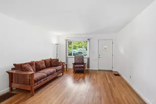 2819 Cortelyou Pl, Cincinnati, OH 45213 - Photo 7