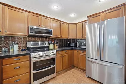 1503 Meadow Ridge Circle, Wilmington, OH 45177 - Photo 29