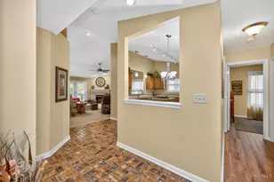 4977 Kleeman Green Dr, Green Township, OH 45211 - Photo 23