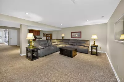 4977 Kleeman Green Drive, Green Township, OH 45211 - Photo 43
