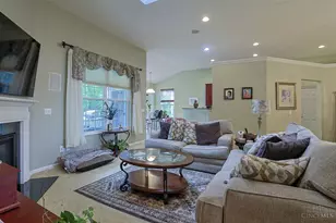 5252 Venetian Way, Hamilton Township, OH 45152 - Photo 7
