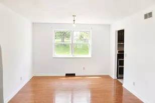 4357 Hubble Rd, Green Township, OH 45247 - Photo 7