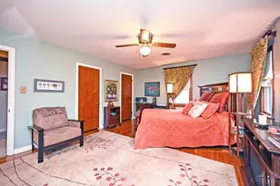 877 Finney Trail, Springfield Township, OH 45224 - Photo 23