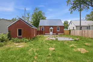204 Grandin Dr, Pleasant Township, OH 45121 - Photo 7