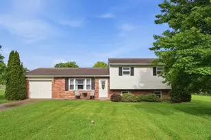 9537 Crestfield Dr, West Chester, OH 45069 - Photo 3