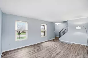 904 Baker Ct, Middletown, OH 45044 - Photo 3