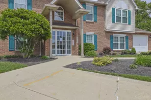 8773 Carrousel Park Cir, Colerain Township, OH 45251 - Photo 3