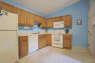 8773 Carrousel Park Cir, Colerain Township, OH 45251 - Photo 11