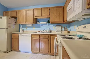 8773 Carrousel Park Cir, Colerain Township, OH 45251 - Photo 13