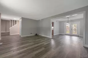 7401 Beth Ct, Carlisle, OH 45005 - Photo 3