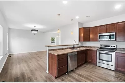 7025 Locker Court, Cincinnati, OH 45224 - Photo 13