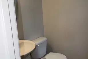 7025 Locker Ct, Cincinnati, OH 45224 - Photo 7