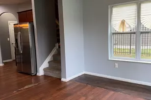 7025 Locker Ct, Cincinnati, OH 45224 - Photo 5
