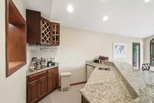6046 Gaines Rd, Green Township, OH 45247 - Photo 15