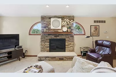 6046 Gaines Road, Green Township, OH 45247 - Photo 13