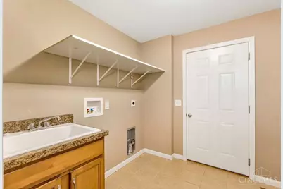 5379 Rentschler Estates Dr, Fairfield Township, OH 45011 - Photo 23
