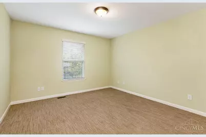 5379 Rentschler Estates Dr, Fairfield Township, OH 45011 - Photo 33