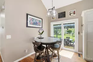 829 Hamlin Dr, Hamilton Township, OH 45039 - Photo 15
