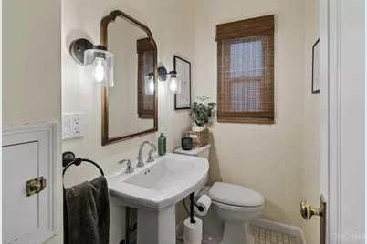 3846 Drakewood Drive, Cincinnati, OH 45209 - Photo 17