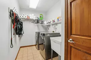 6242 Davon Ct, Miami Township, OH 45140 - Photo 35