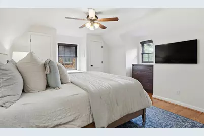 3866 Drakewood Drive, Cincinnati, OH 45209 - Photo 17