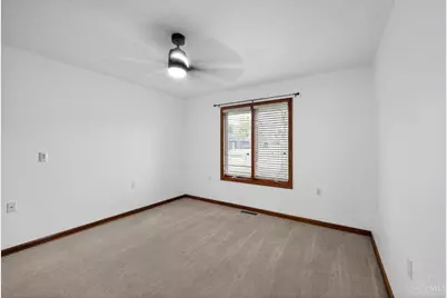 124 Stoney Brook Drive, Eaton, OH 45320 - Photo 9